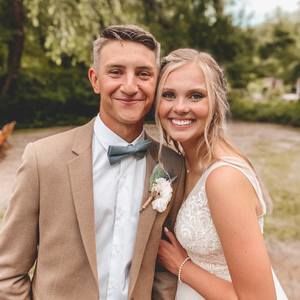 Meet your Posher, Olivia